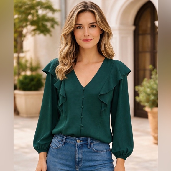Nine West Tops - NWT Nine West blouse green ruffles buttons feminine small St Patrick’s day top
